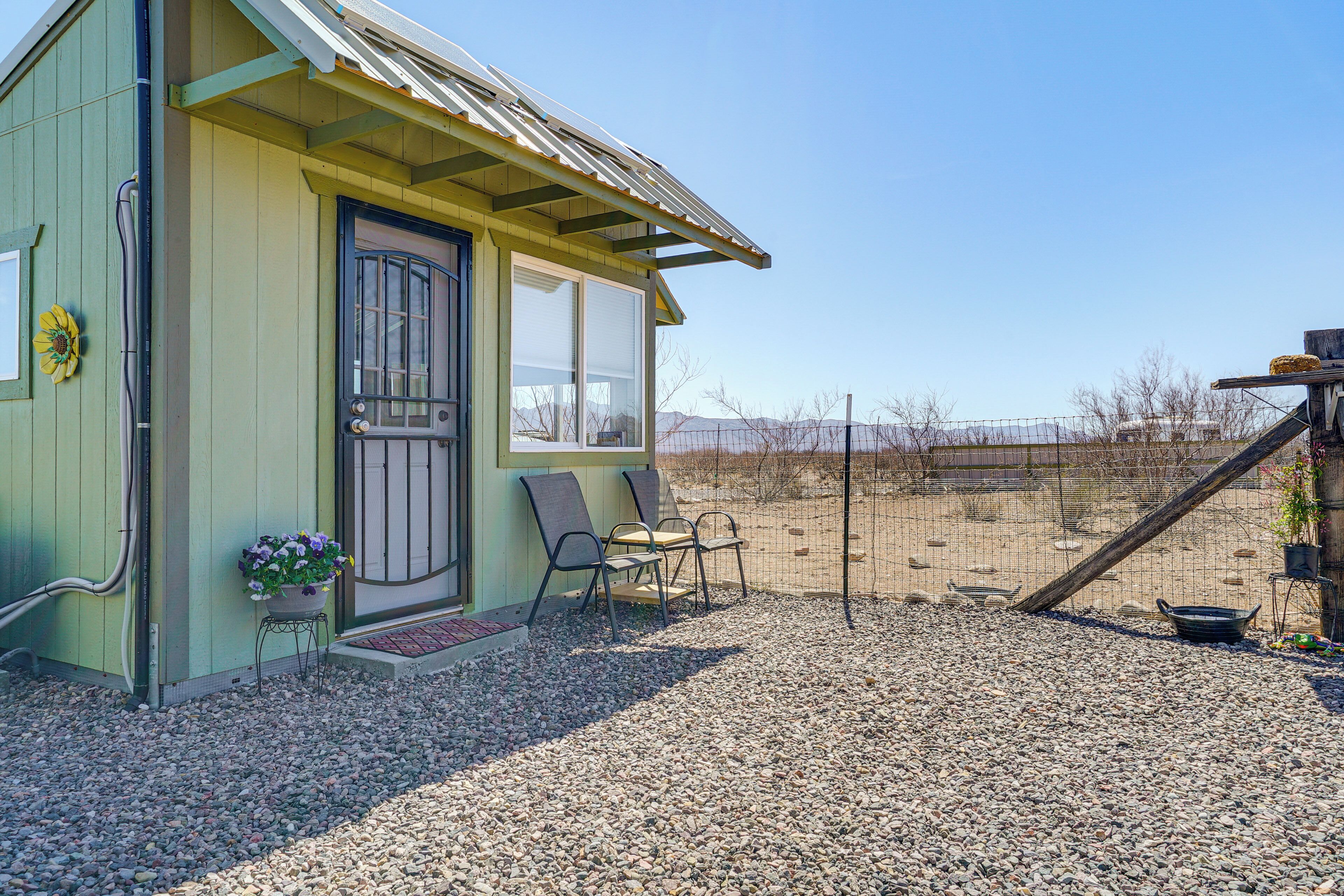 المنشأة من الداخل