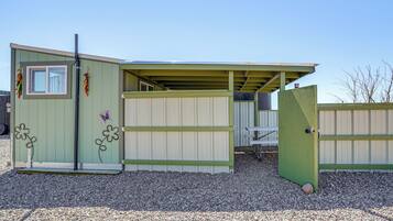 ์ฝํฐ์ง (0 Bedroom) | ๋ด๋ถ