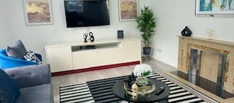 Bungalow - Sleeps 6 - Garden - Wheelchair Access