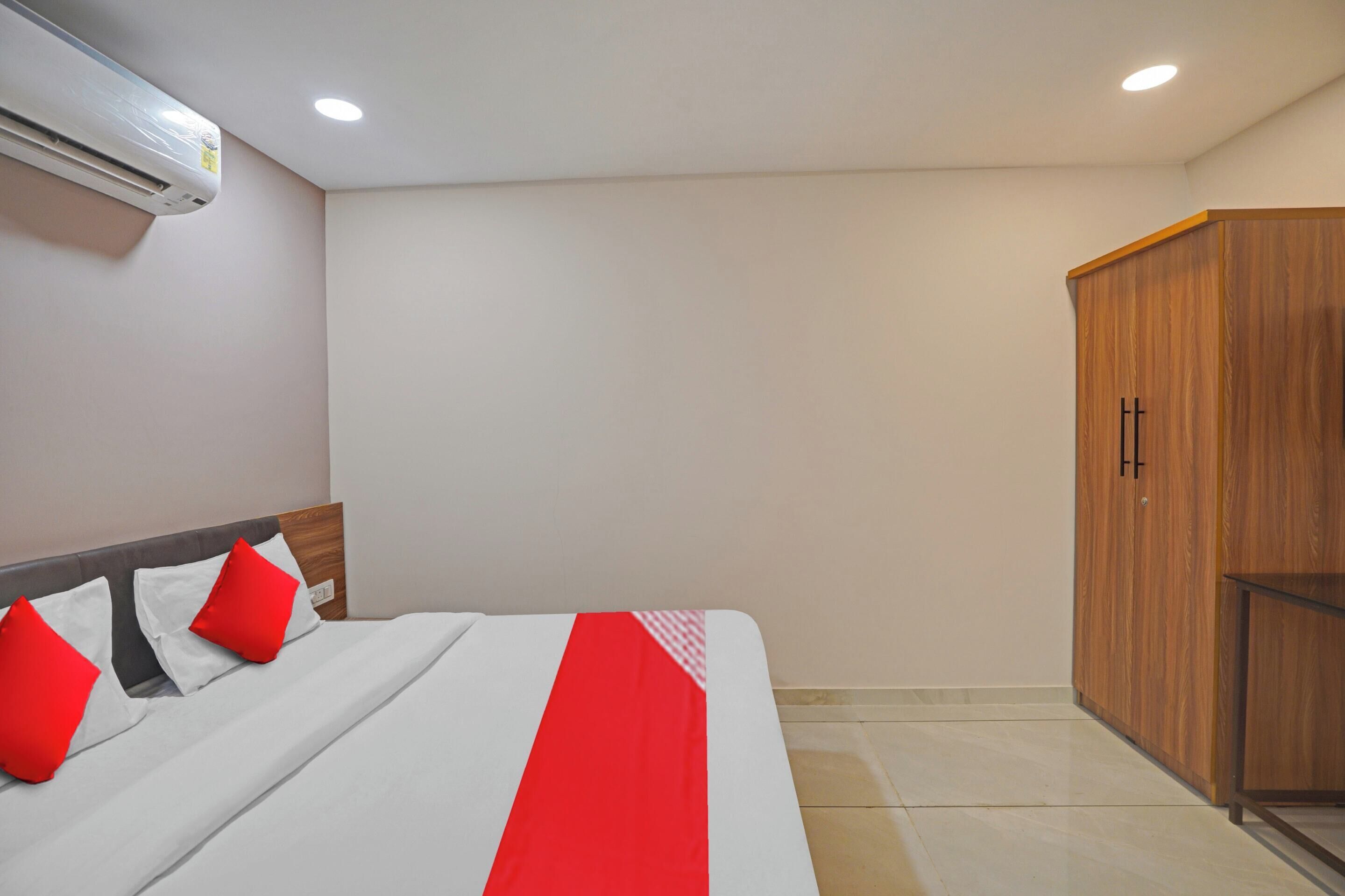 Photo - Hotel Sukoon, Best Luxurious Hotel Rooms In Surat City Center