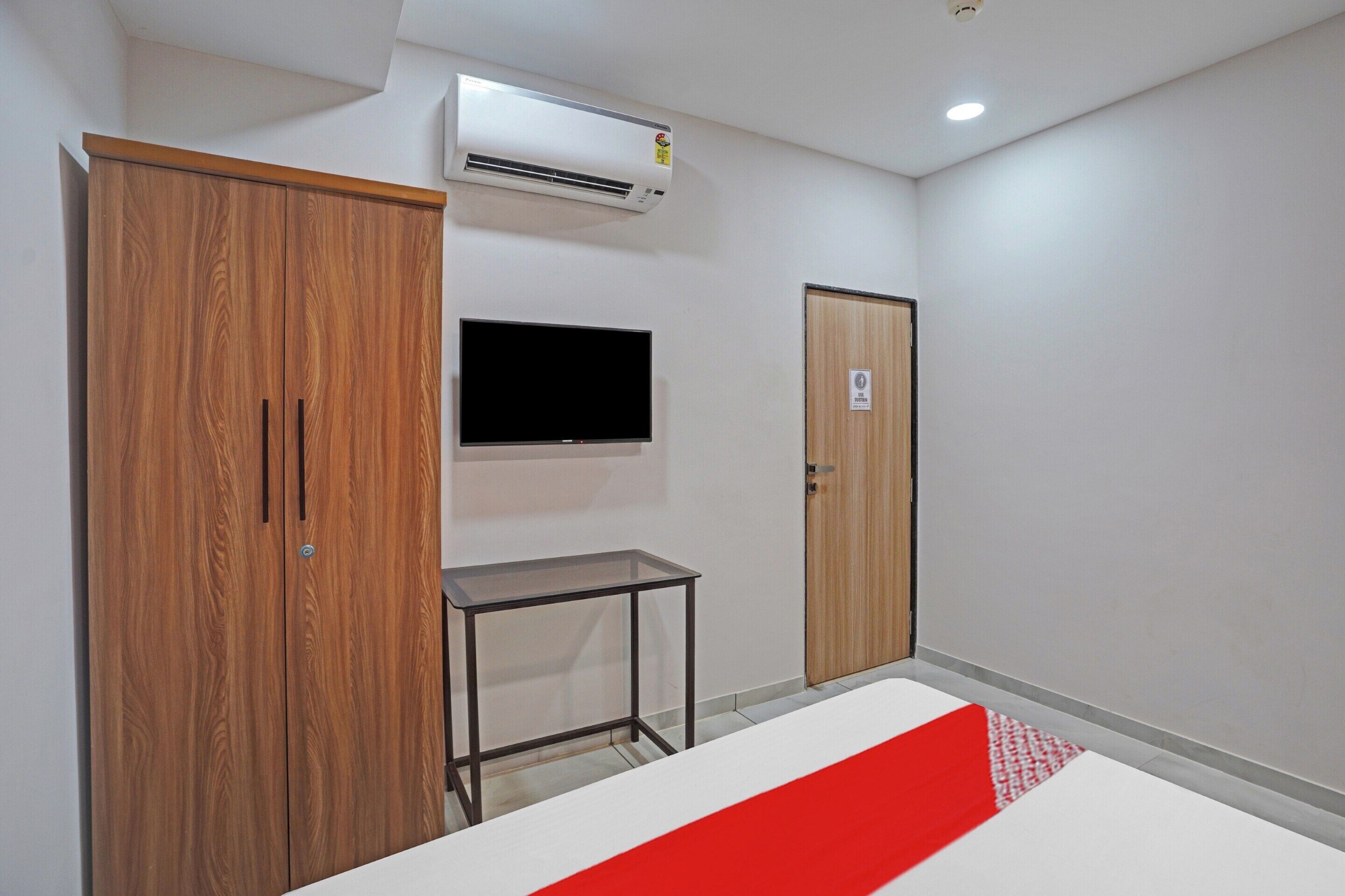 Photo - Hotel Sukoon, Best Luxurious Hotel Rooms In Surat City Center