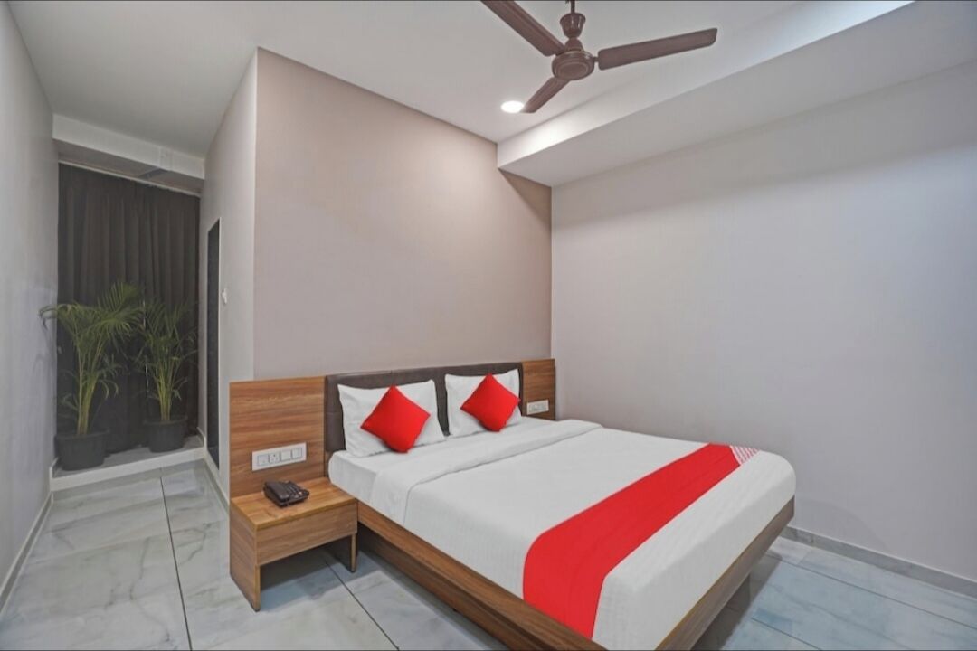 Photo - Hotel Sukoon, Best Luxurious Hotel Rooms In Surat City Center