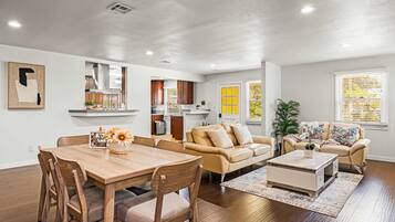 House | 3 bedrooms, Internet