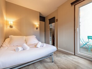 Fer et planche à repasser, Wi-Fi, draps fournis