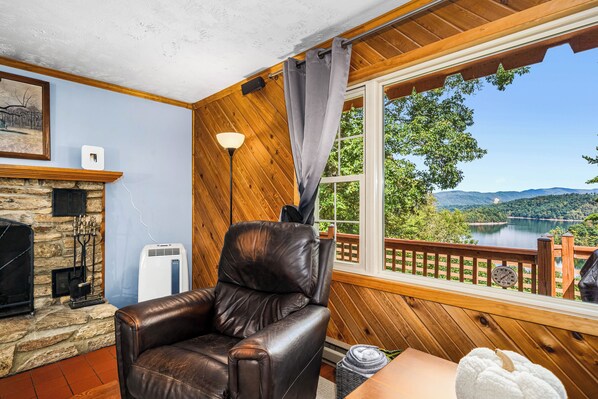 Living area - Top of the Lake. Unbelievable View of Lake and Surrounding Mountains. Private. (Butler)