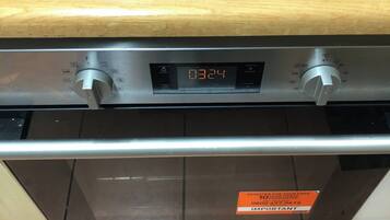 Room, 1 Bedroom | Interior