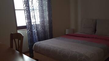 3 quartos, ferros/tábuas de passar roupa, Wi-Fi de cortesia