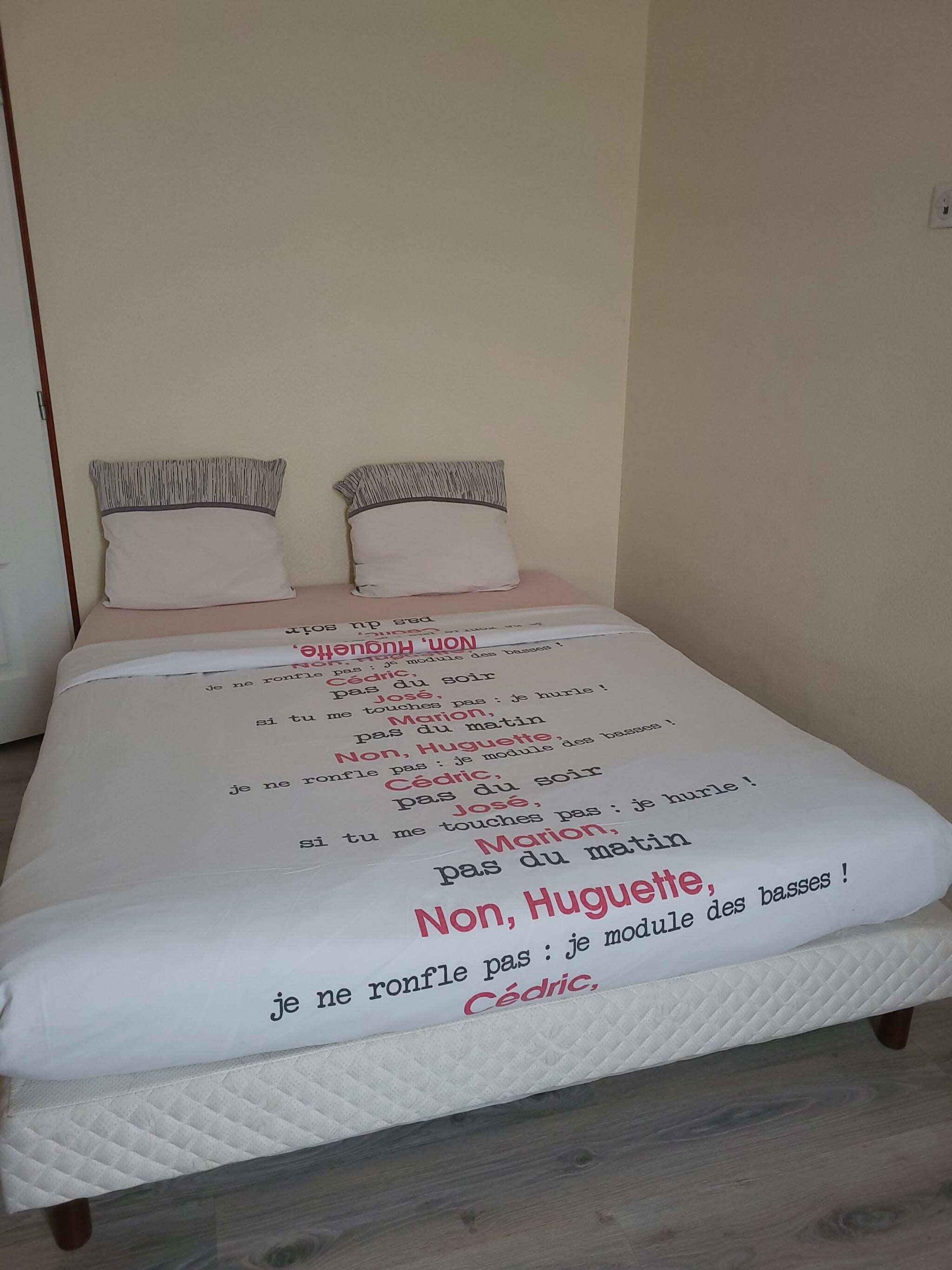 3 bedrooms, iron/ironing board, free WiFi