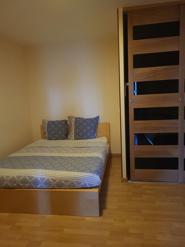 3 chambres, bureau, fer et planche à repasser, Wi-Fi