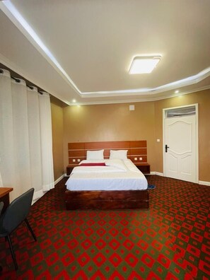 Deluxe Room, Balcony, Park View