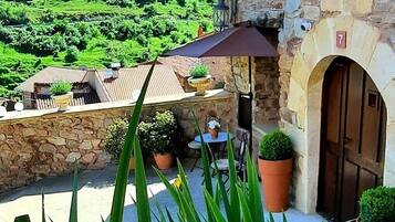 Façana frontal de l'allotjament