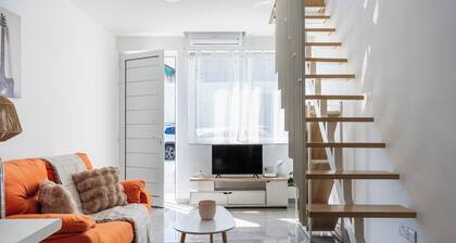 Tangerine 1-Bedroom Apartment in Larnaca