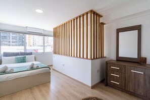 Apartment, 1 Schlafzimmer, Stadtblick, Zwischengeschoss