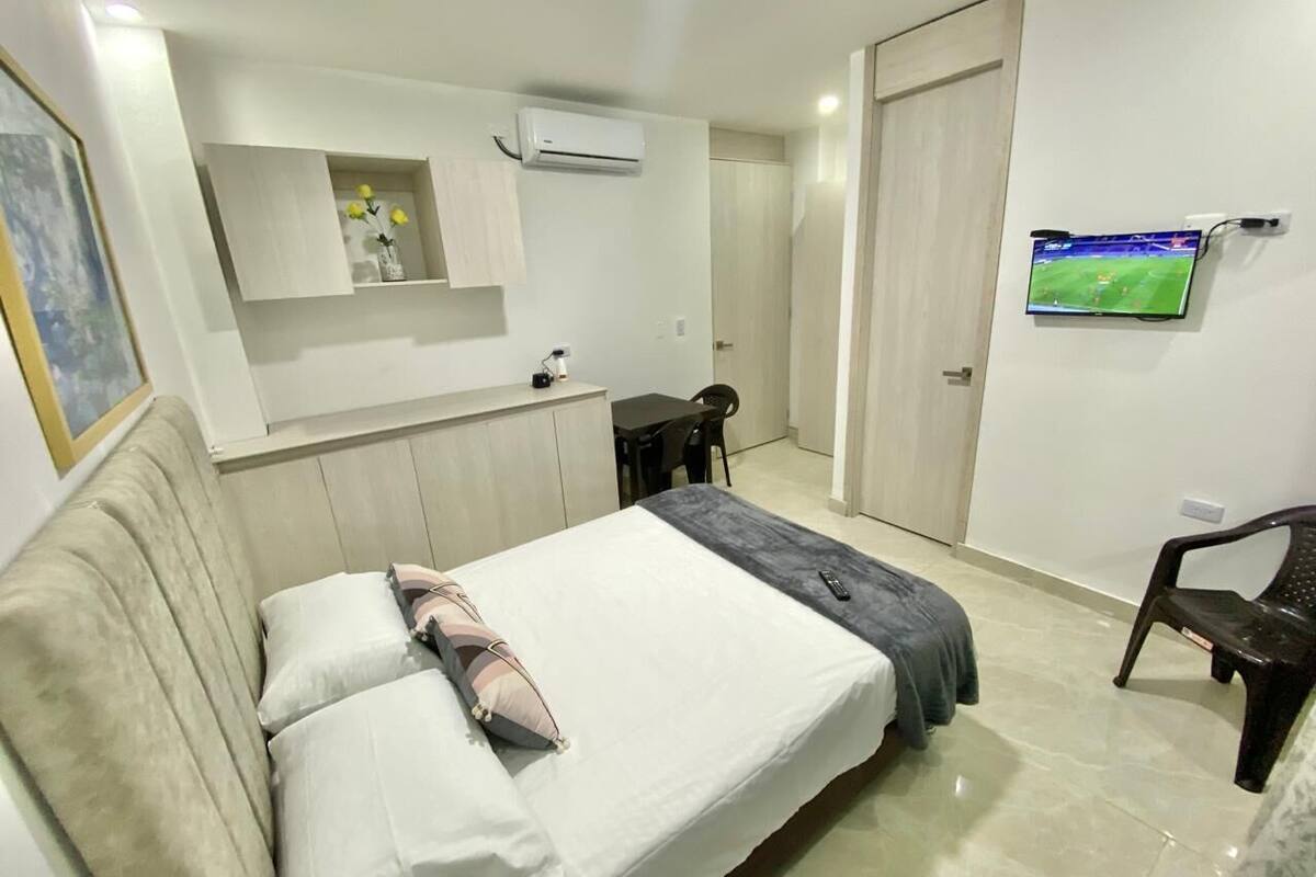 Deluxe Double Room, City View