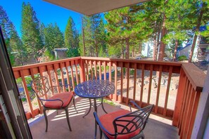 Condo, 2 Bedrooms | Property grounds - Wdc0688 - Snoopy & Woodstock 2 Bedroom Condo (Incline Village)