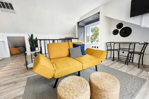 Hus, 3 soverom | Oppholdsområde | Smart-TV