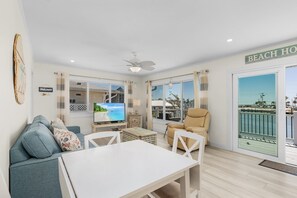 House, 2 Bedrooms | Interior