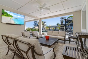 Casa, 5 habitaciones | Restaurante al aire libre