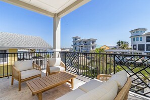 House, 5 Bedrooms | Kawasan hartanah