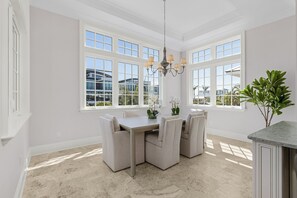 Casa, 5 habitaciones | Restauración