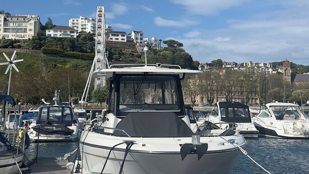 Exterior - Boat Accommodation Ltd (Torquay)