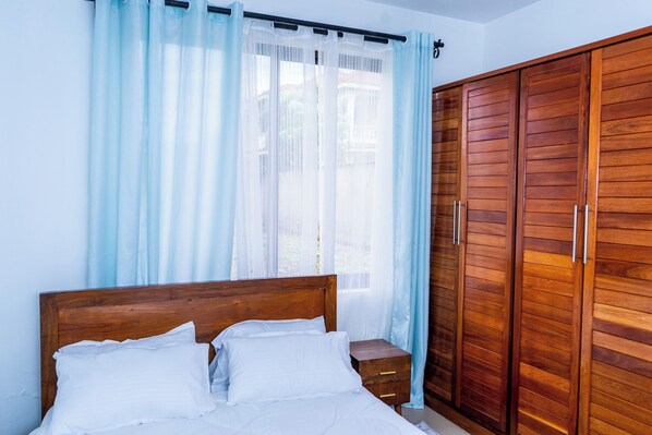 2 Schlafzimmer, Bügeleisen/Bügelbrett, WLAN, Bettwäsche
