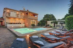 Villa, Smoking | 6 bedrooms