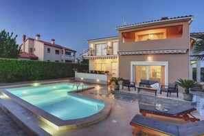 別墅 | 6 間臥室