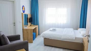 Comfort Double Room Single Use, Balcony, Partial Sea View | Desk, laptop workspace, free WiFi