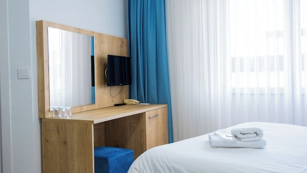 Comfort Double Room Single Use, Balcony, Partial Sea View | Desk, laptop workspace, WiFi (free) - Yalı Otel (Biga)