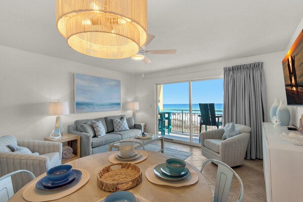 Smart TV - 🏖️Free Beach Service-Steps to Sand-Seasonally Heated Pool-Sugar Sands Retreat (Ft. Walton Beach)