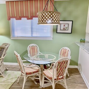 Dining - Footprints In The Sand - A114 (Myrtle Beach)