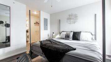 1 quarto, ferros/tábuas de passar roupa, Wi-Fi, roupa de cama