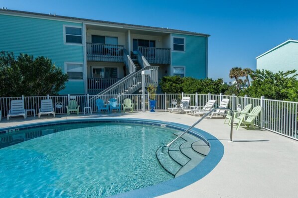 Appartement, Meerdere bedden (Villas on the Gulf unit D2) | Zwembad | Een buitenzwembad