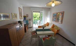 Apartment, 2 Bedrooms, Balcony, Garden View | Interior - Spacious and Comfortable Flat Close to the Centre (Lignano Sabbiadoro)
