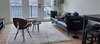 Modern apartment within mins from Downtown Raleigh