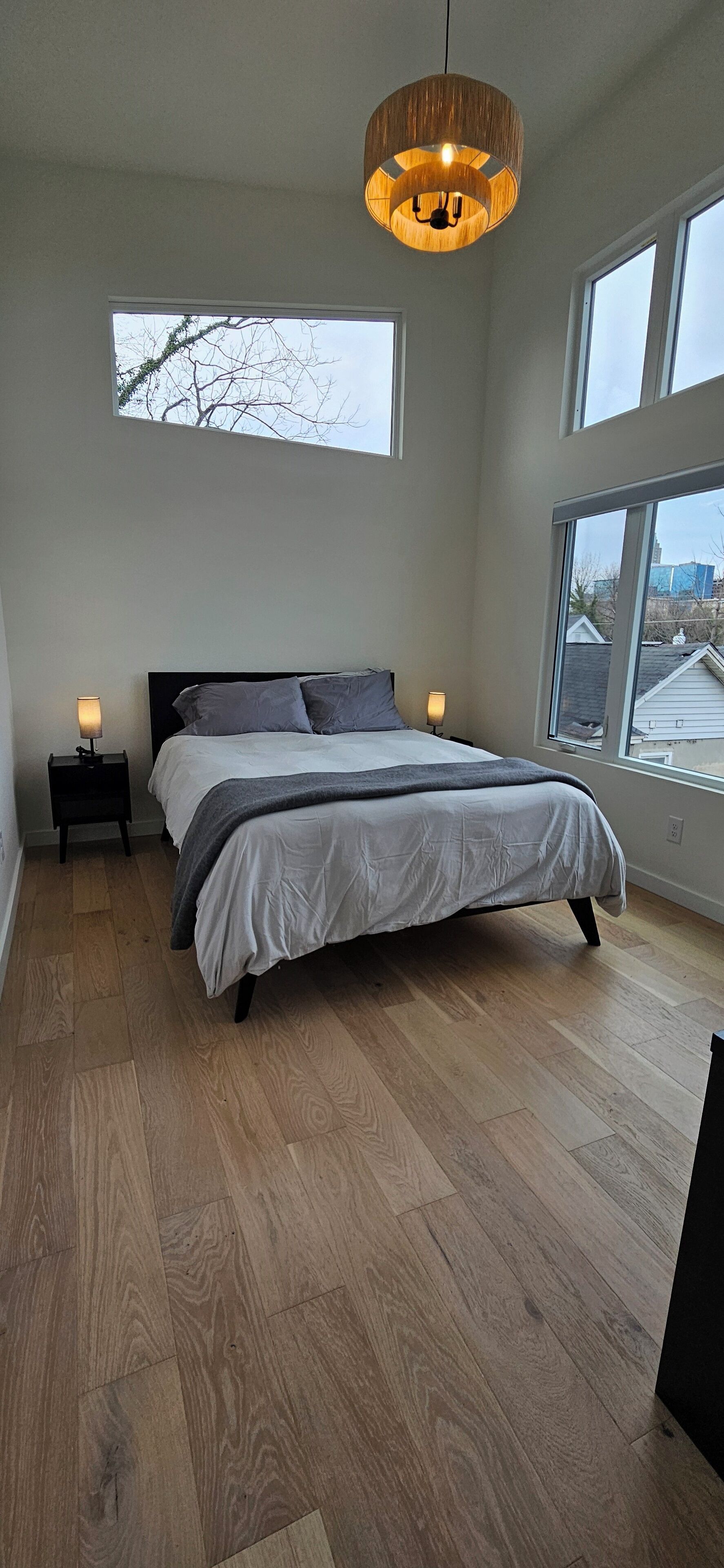 2 多间卧室、办公桌、熨斗/熨衣板、免费 WiFi