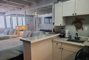 1 bedroom, iron/ironing board, WiFi, bed sheets - Bright Beach View Studio • Steps to Sand + Pool Access (Panama City Beach)