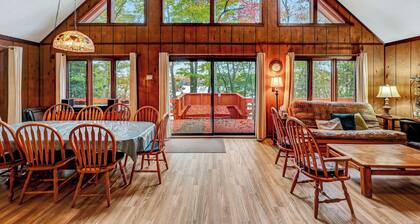 Lakefront Chalet on Big Bass Lake - 5 BR Spacious Home on 3 Levels