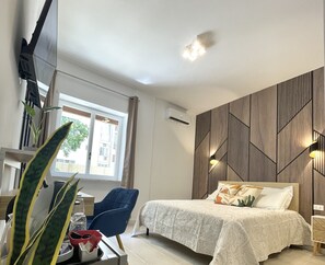 1 chambre, bureau, fer et planche Ă repasser, Wi-Fi gratuit
