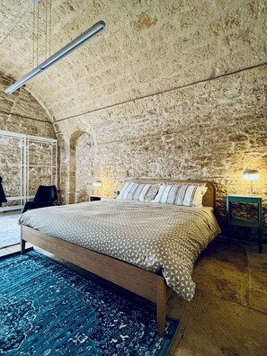 1 bedroom, WiFi, bed sheets - The Great Aunt's Warehouse - Typical House (Corato)