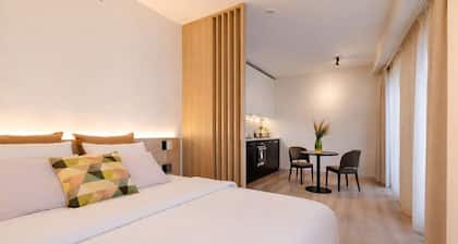 Stay at Brussels