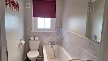 Room, 1 Bedroom, Accessible, Smoking | Bathroom
