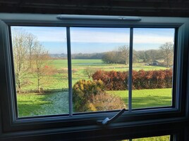 Room, 1 Bedroom, Accessible, Smoking | Interior