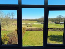 Room, 1 Bedroom, Accessible, Smoking | View from property