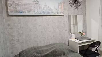 1 bedroom, iron/ironing board