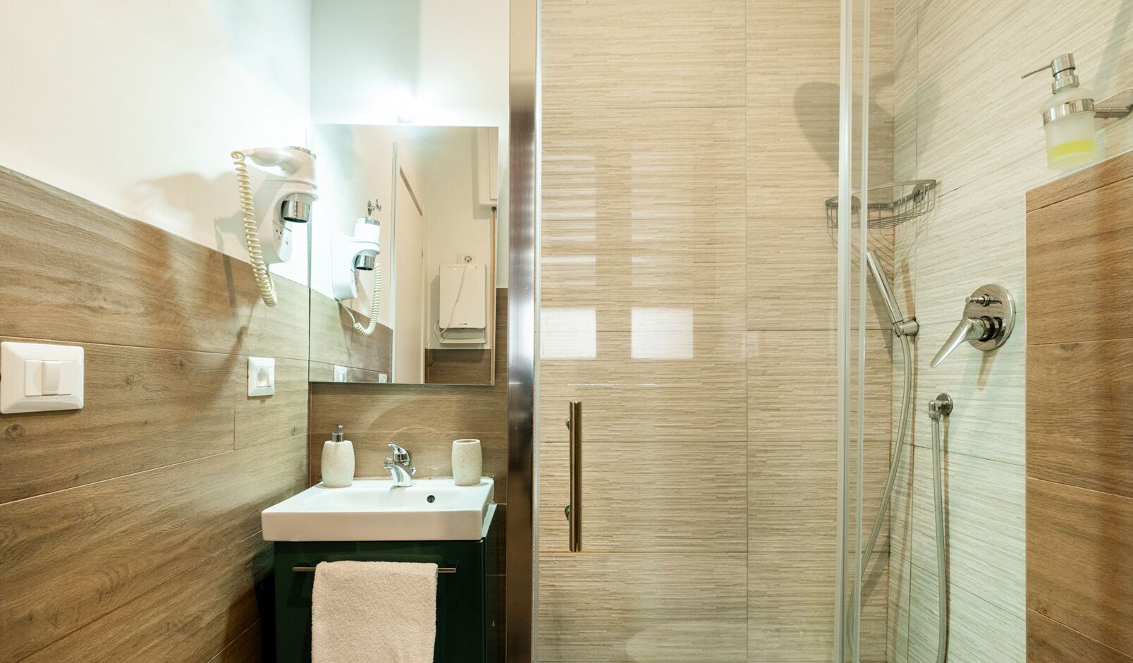 Chambre Double | Salle de bain