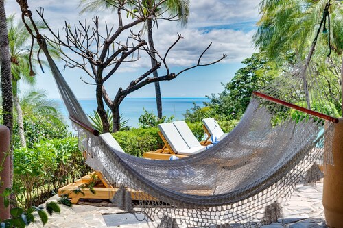 Luxury Villa: Hot Tub: Ocean Views: Fully Staffed