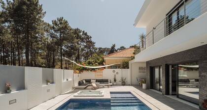 Paraty Villa by Cadenzalux