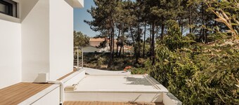 Paraty Villa by Cadenzalux